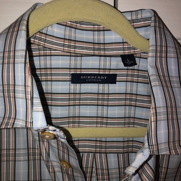 Burberry-men’s dress shirt-Large - Picture 7 of 7